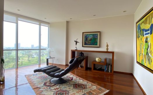 Alquilamos formidable depa vista al Golf