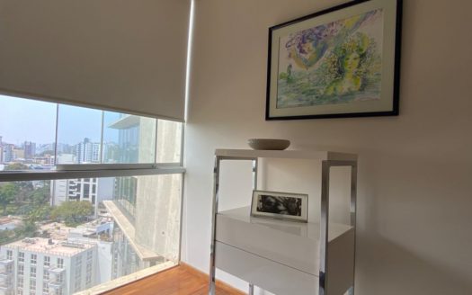 Alquilamos formidable depa vista al Golf